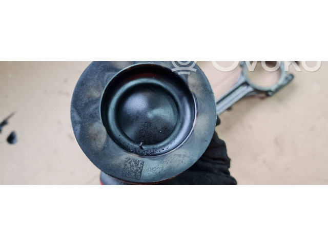 Ojnice  04L105401A    Audi A5  