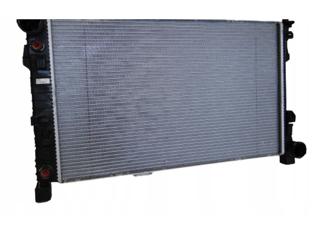 Радиатор охлаждающей жидкости     A2035004703    Mercedes-Benz SLK R171 