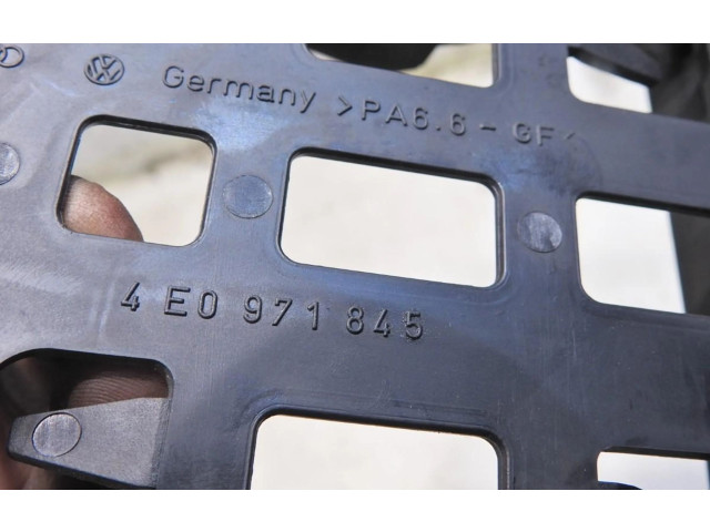   Pojistková skříňka 4E0971845   Audi A8 S8 D3 4E 2004