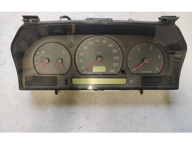 Přístrojová deska  Volvo S70  V70  V70 XC 1999 9168386, 69794700T  