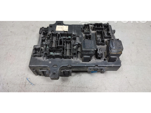 Pojistková skříňka Řídící jednotka BSM 285519F914   Nissan Primera 2000