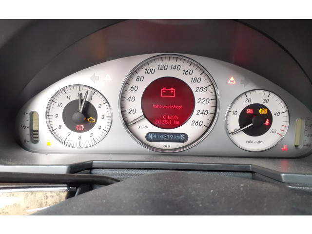 Přístrojová deska  Mercedes-Benz E AMG W211 2005 2115402548, 2115402548  