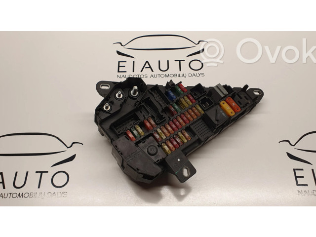   Pojistková skříňka 6906588, 6906603   BMW 5 E60 E61 2004