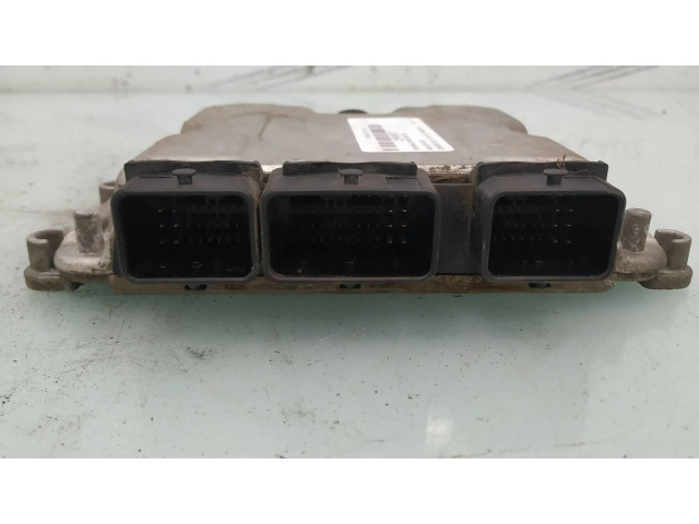 Блок управления двигателя 0281011363, 9652590280   Citroen C8