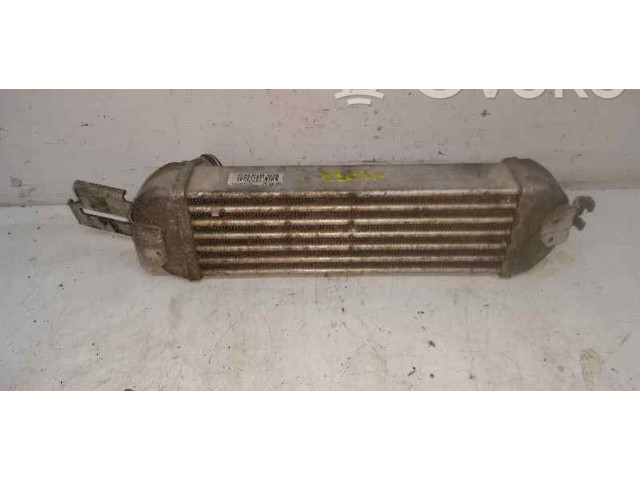 Интеркулер  SIN REF, 52401245   Opel Meriva A 1.7