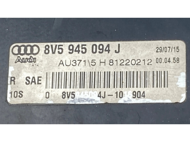 Задний фонарь правый сзади 8V5945094J, 81220212    Audi A3 S3 8V   2013-2019 года