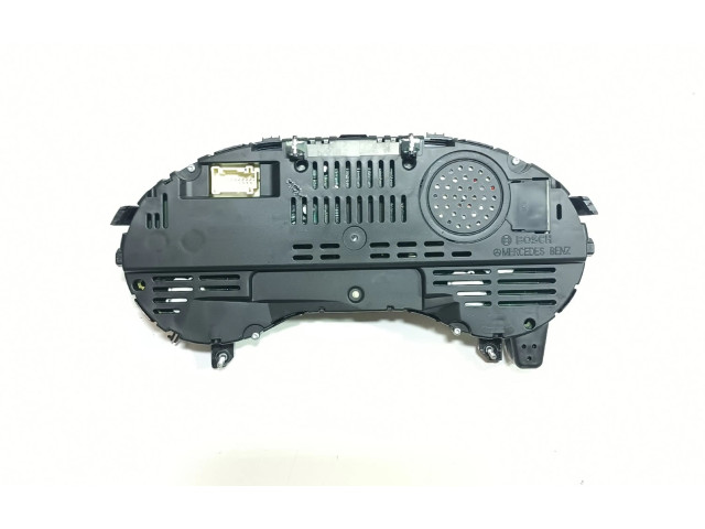 Přístrojová deska  Mercedes-Benz A W176 2015 A1769003303, A1729025105  