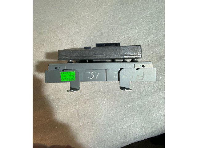 Дисплей    DM5T14F239AP, XU2FY513   Ford Focus