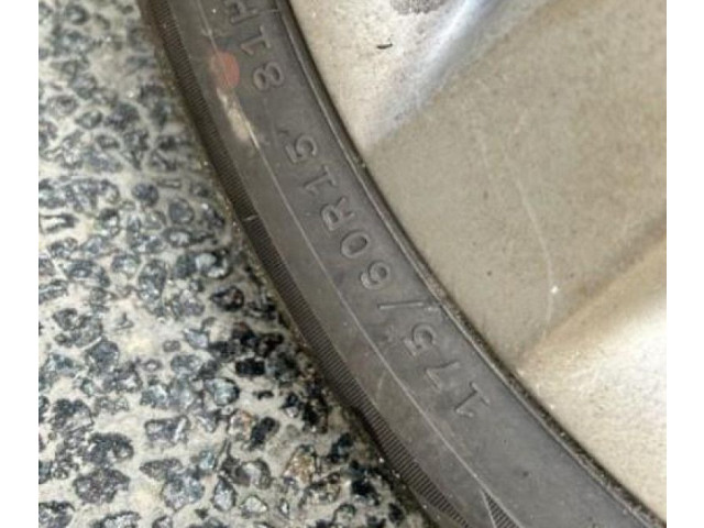 Vstřikovací lišta    Nissan Micra    HR12 