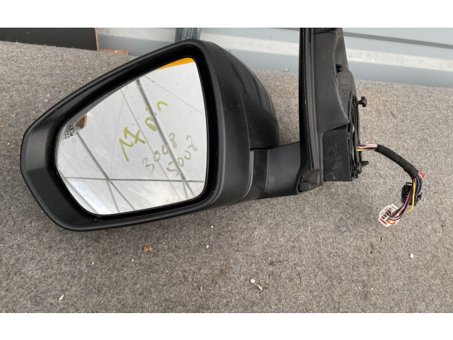 Zpětné zrcátko  Peugeot 3008 II 2018    