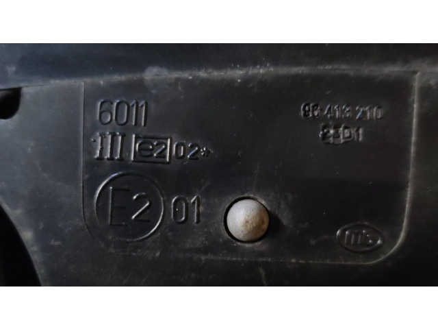 Zpětné zrcátko pravé Peugeot 406 2002  96413210, 6011  