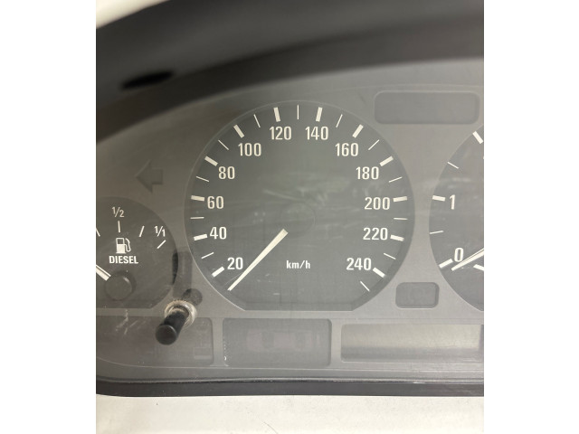 Панель приборов 6940870, 040927   BMW 3 E46       