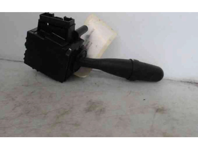 Ручка стеклоочистителей 3731062JA1, 3731062JA1   Suzuki Swift