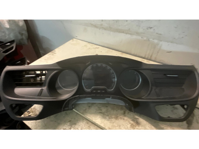 Панель приборов 9682387877, 9682386677   Citroen C5       