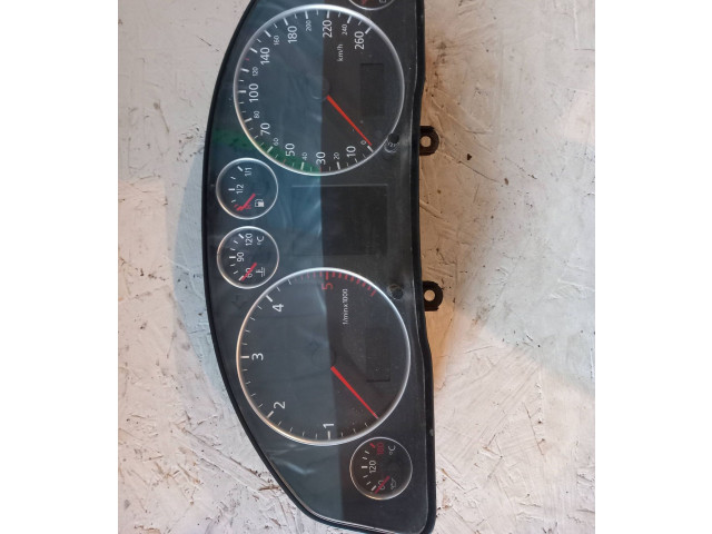Přístrojová deska  Audi A6 S6 C5 4B 2003 1100801280  