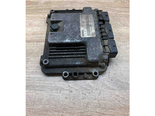 Блок управления двигателем Блок управления 8200391966, 0281011645   Renault Megane II