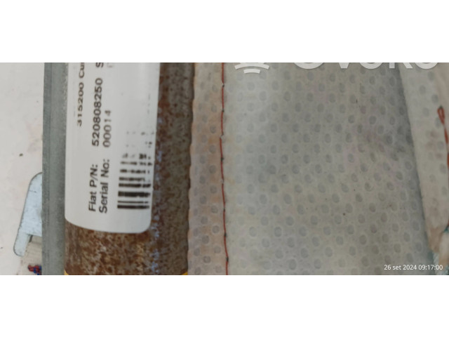 Боковая подушка безопасности 520808250   Fiat 500L