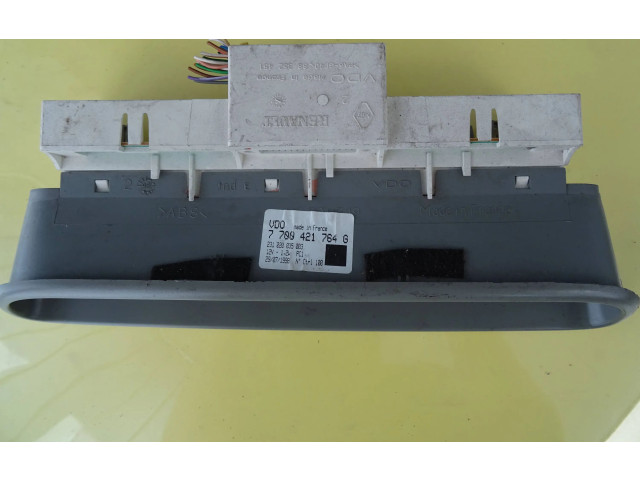 Дисплей    7700421764, 231020035003   Renault Twingo I