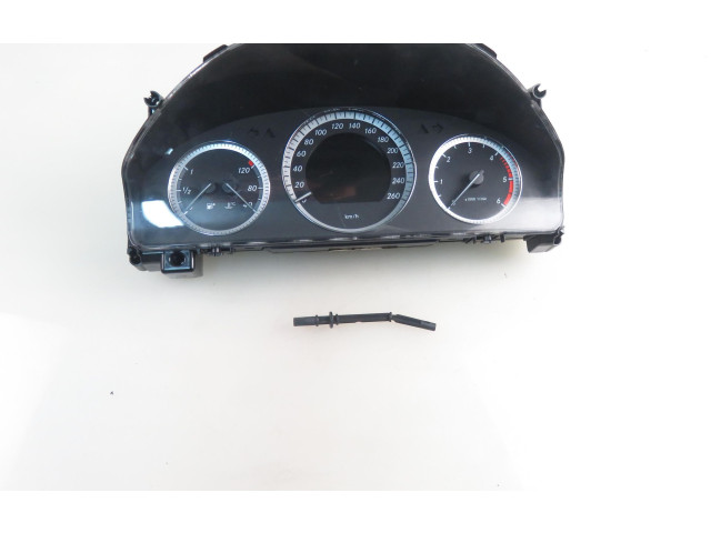 Přístrojová deska  Mercedes-Benz C W204 2008 A2C53322053, 2044400111  