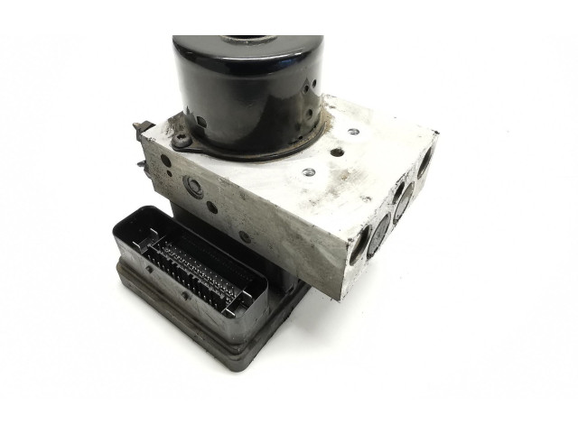 Блок АБС P30643979, 5WK84034   Volvo  V70  2000 - 2004 года