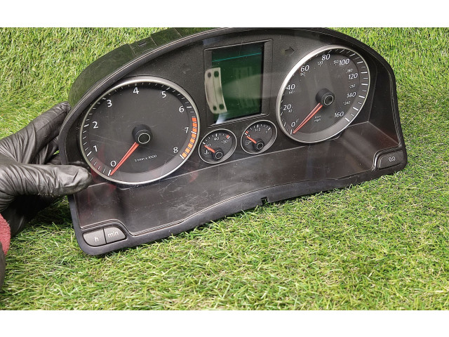 Панель приборов 1K8920970F   Volkswagen Scirocco       