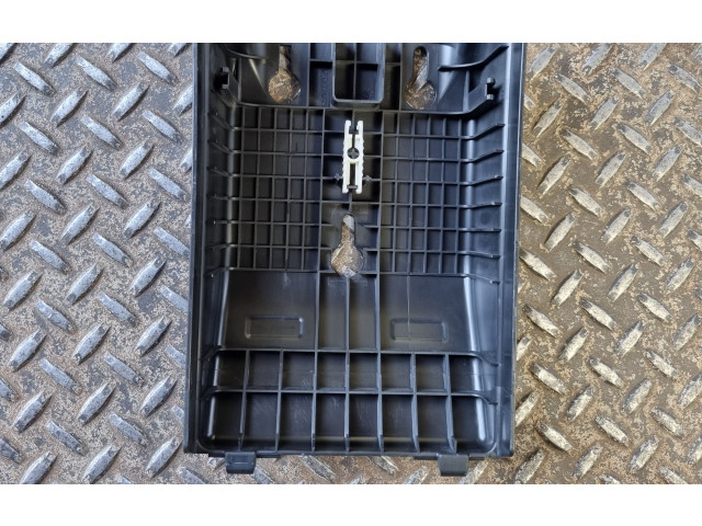   Pojistková skříňka 31682732, 31494567   Volvo XC60 2019