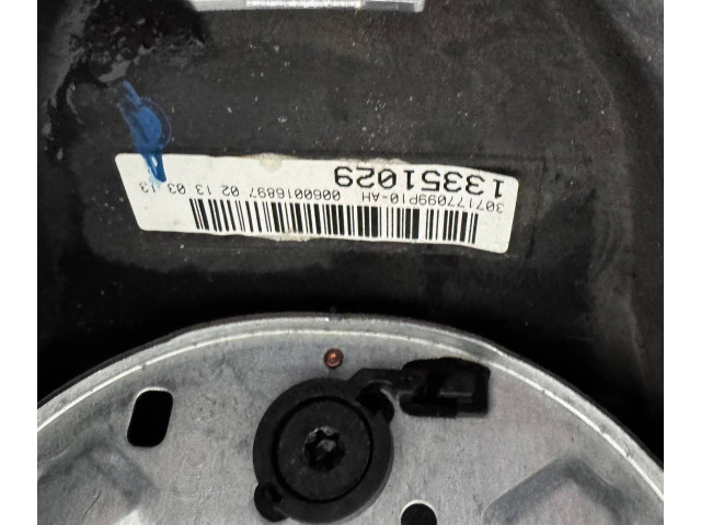 Volant Opel Astra J 2013 307177099P10, 13351029  