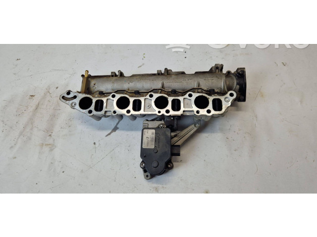 Vstřikovač 55210202   Saab 9-3 Ver2    Z19DTH 