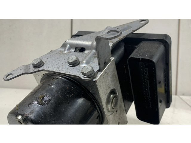 Jednotka ABS 3451677715801   BMW 1 E81 E87 2008