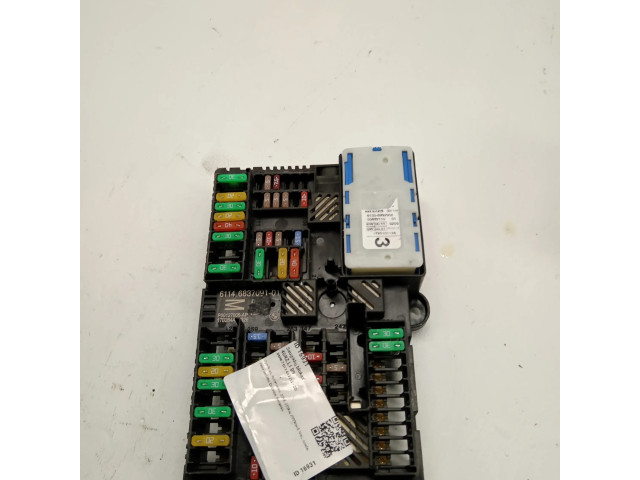 Блок предохранителей 6837091   BMW 7 G11 G12    