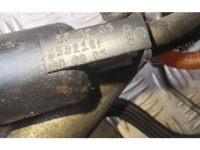 Vstřikovací lišta 059130090J, 059130089D   Audi A6 S6 C6 4F     
