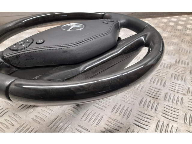 Volant Mercedes-Benz CL C216 2013   