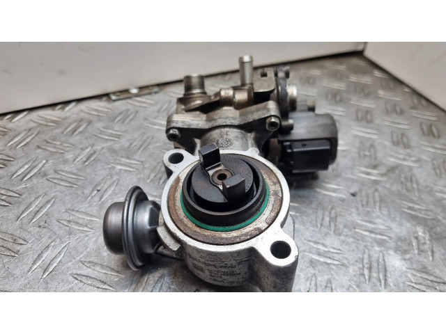 Vstřikovací čerpadlo A2710702201   Mercedes-Benz C W204  pro benzínový motor 2.0  