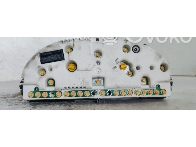 Přístrojová deska  Mercedes-Benz ML W163 2005 A1635407611  