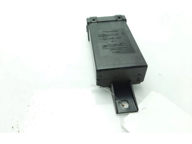 Блок управления 7700411324   Renault Safrane