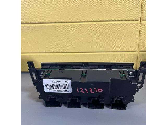Блок управления климат-контролем 38610R093060451, 25936130   Chevrolet Silverado