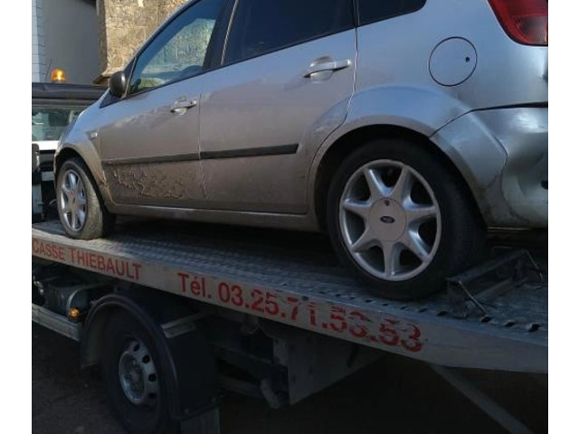Přístrojová deska  Ford Fiesta 2003 1382462, 1382462  