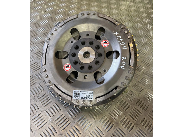 Генератор 31473617   Volvo XC90      