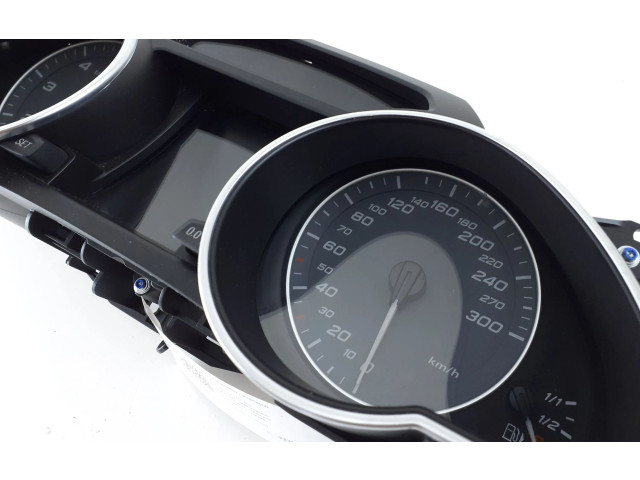 Přístrojová deska  Audi S5 2010 8T0920931E  
