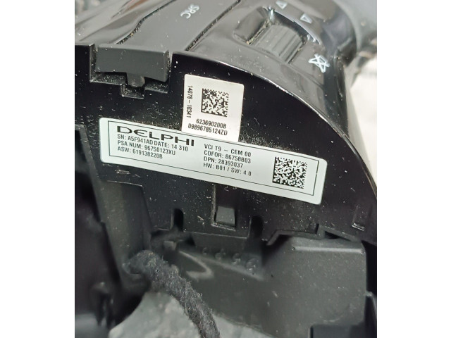 Volant Peugeot 308 SW  2013 96785124ZD, 96750123XU  