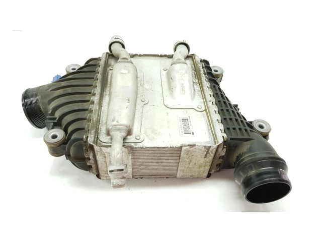 Интеркулер  GX736K775AB, T2H2519   Jaguar XE 2.0