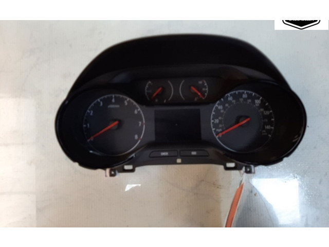 Přístrojová deska  Opel Crossland X 2018 769167680U, 3549711  