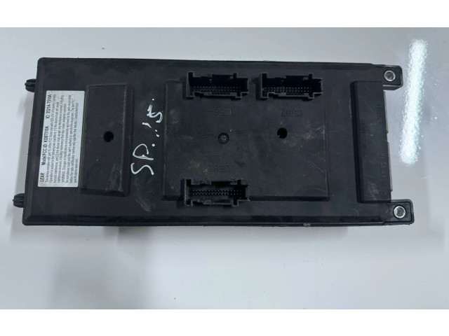 Блок предохранителей DK6214F041AD   Land Rover Range Rover Sport L494    
