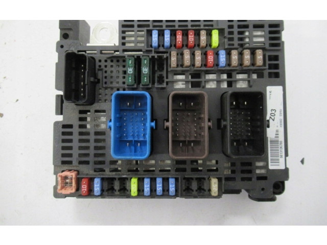 Pojistková skříňka Řídící jednotka BSM 9813136780   Peugeot 5008 2013