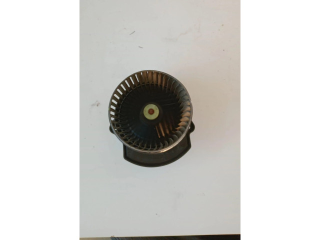 Вентилятор печки    8710374031, 1KR   Toyota iQ