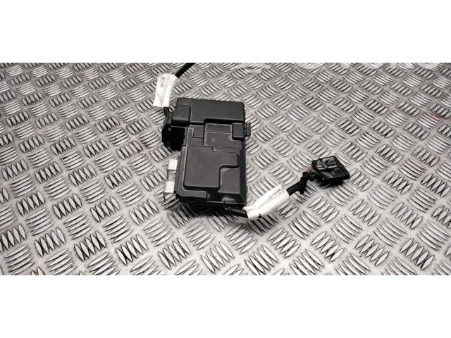   Pojistková skříňka 31337182, 31327712   Volvo V70 2014