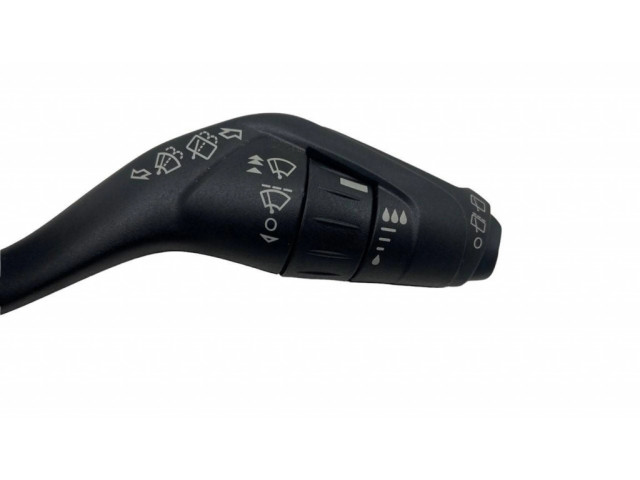 Ручка стеклоочистителей F1FT17A553BA   Ford Focus ST
