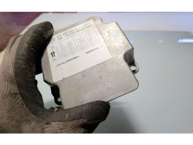 Блок подушек безопасности 1C0909605C, 5WK43130   Volkswagen PASSAT B5.5