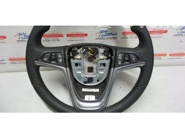 Volant Opel Zafira C 2013 13351029  