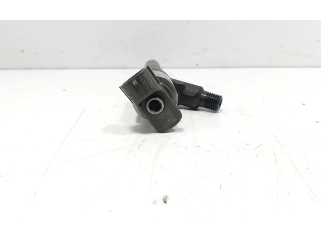 Форсунка 55570012    Opel Meriva B   